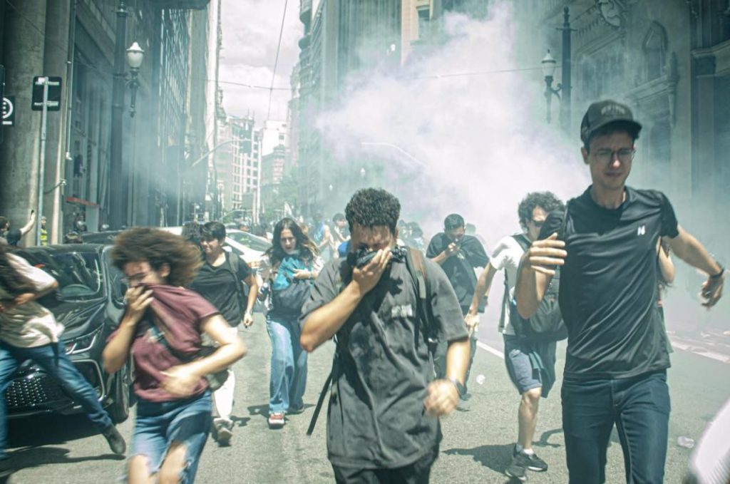 PT CONDENA TRUCULÊNCIA DA PM EM ATO CONTRA A PRIVATIZAÇÃO DA CPTM