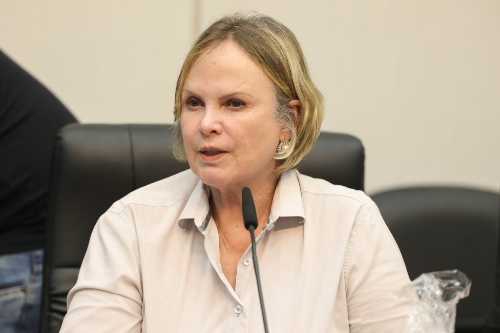 Em Piracicaba, Ana Perugini pede Cross transparente e regionalização com recursos