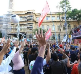Professores da rede estadual de SP entram em greve nesta sexta, 25