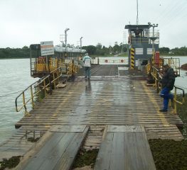 Mesmo sem informações, base de Tarcísio aprova privatização de balsas