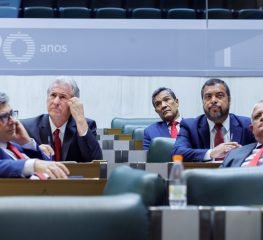 Em dois anos, Tarcísio de Freitas já vetou 238 projetos aprovados por deputados na Alesp