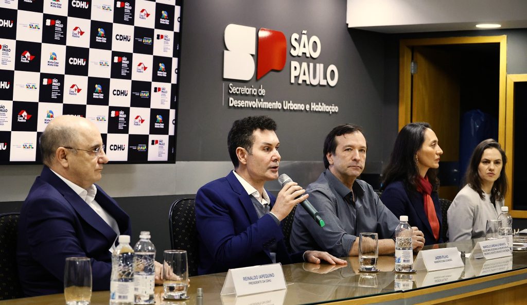 GOVERNO LULA GARANTE MORADIA DIGNA PARA 800 FAMÍLIAS DA FAVELA DO MOINHO