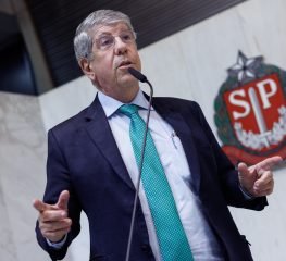 PT vota a favor de reajuste do funcionalismo e faz críticas à política de Tarcísio