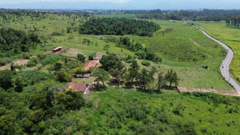 Tarcísio vende fazenda de pesquisa à empresa de Skaf pela metade do valor de mercado