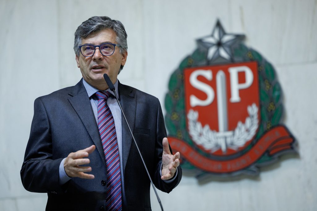 SOLIDARIEDADE AO DEPUTADO SIMÃO PEDRO