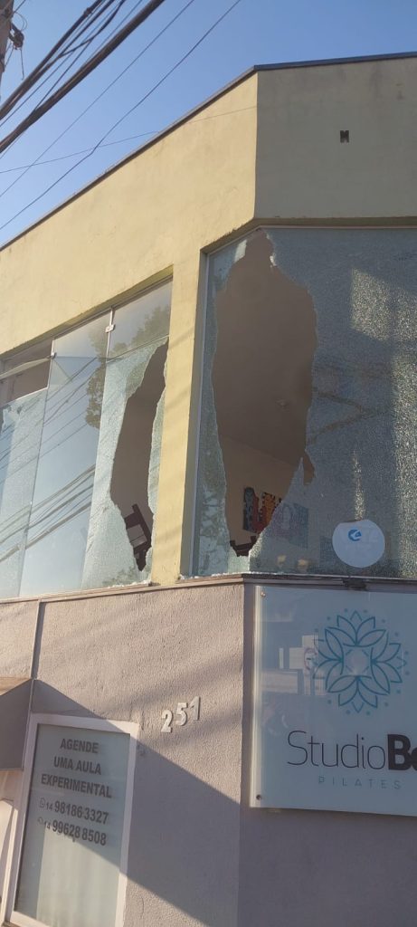 NOTA DE REPÚDIO AO ATENTADO CONTRA A SEDE DO PT DE BOTUCATU