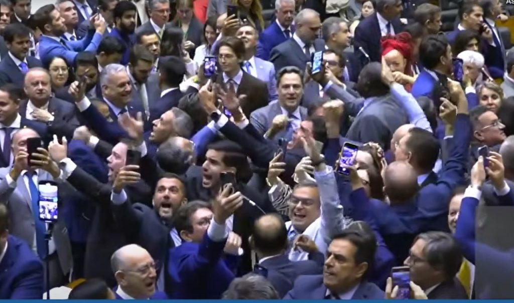 CONEXÃO PT-SP – 13 DE OUTUBRO – A SABOTAGEM CONTRA O BRASIL