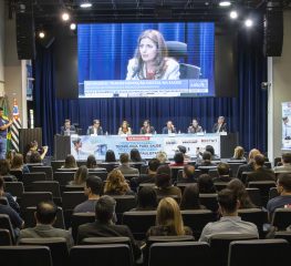 Seminário da Frente Parlamentar resulta em proposta de projeto de lei  que vai incentivar a indústria de tecnologia